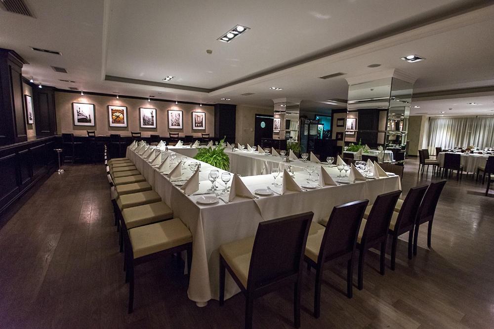 Ramada Iasi City Center Dış mekan fotoğraf